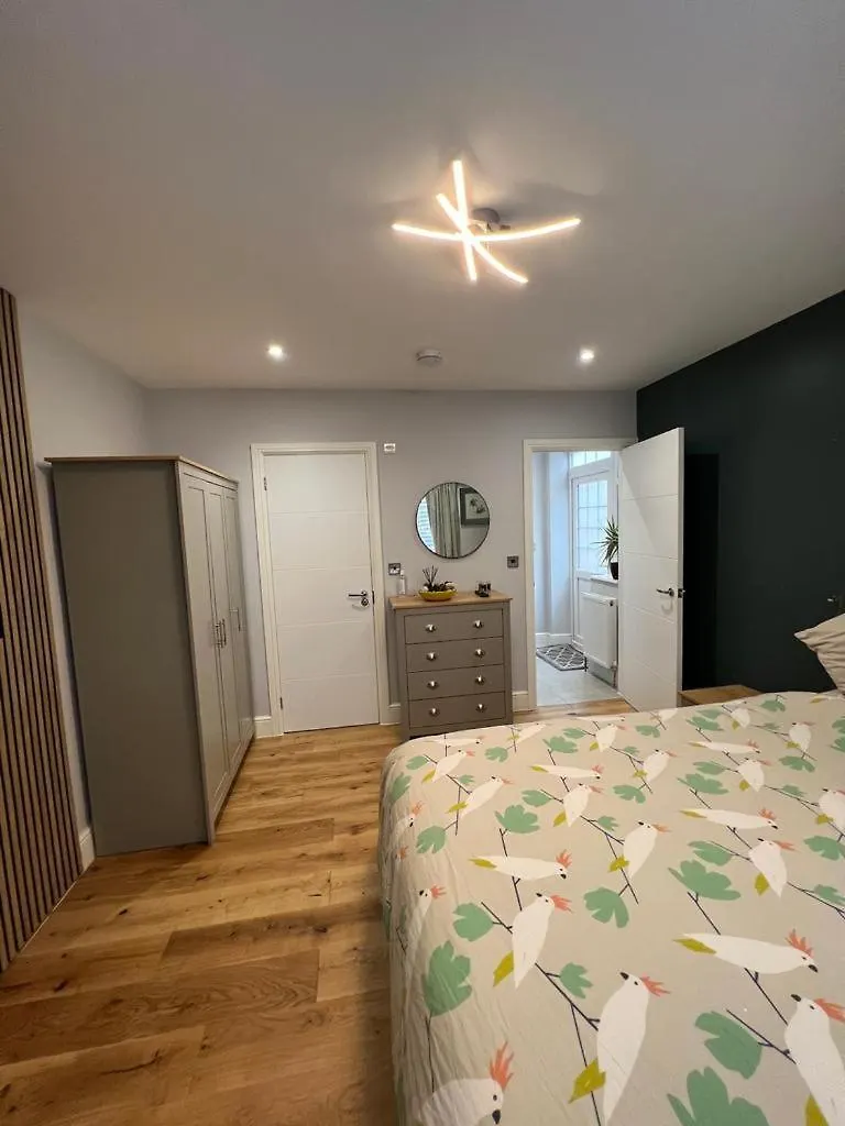 En-Suite Double Room - Private Entrance & Free Parking West Drayton  Egyesült Királyság